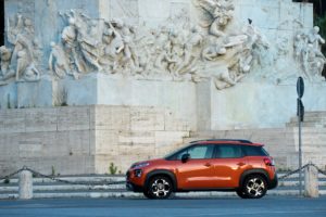 LR5_EDIT-EXPORT_CITROENC3AIRCROSS_book-66