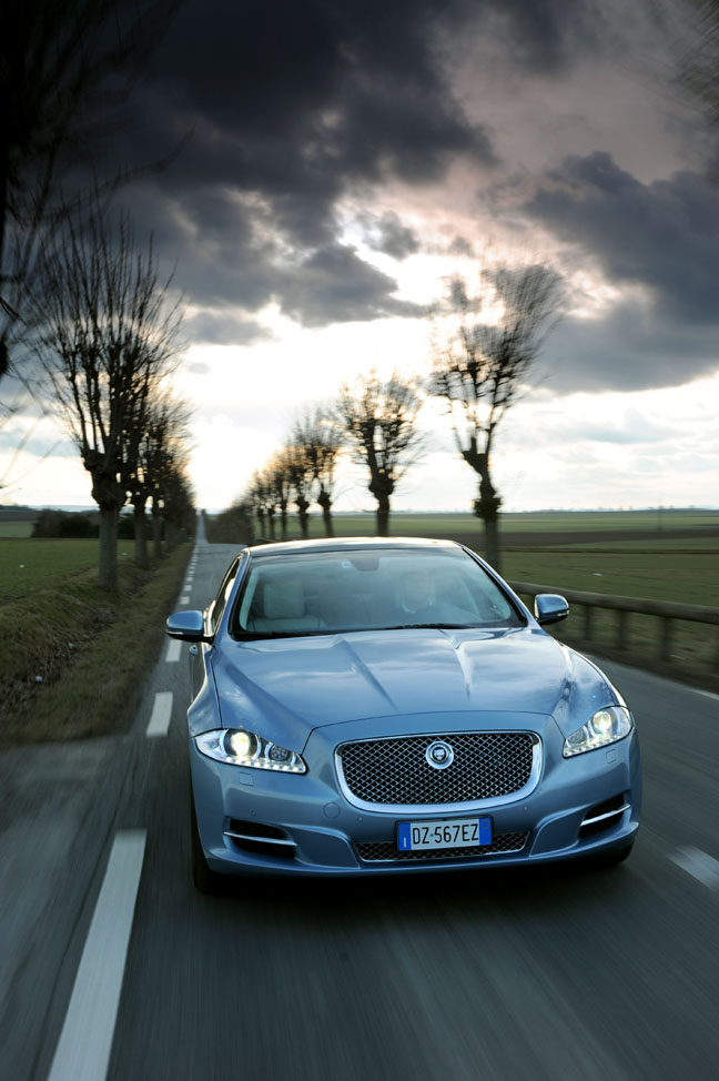 JAGUAR XJ JAGUAR XJ