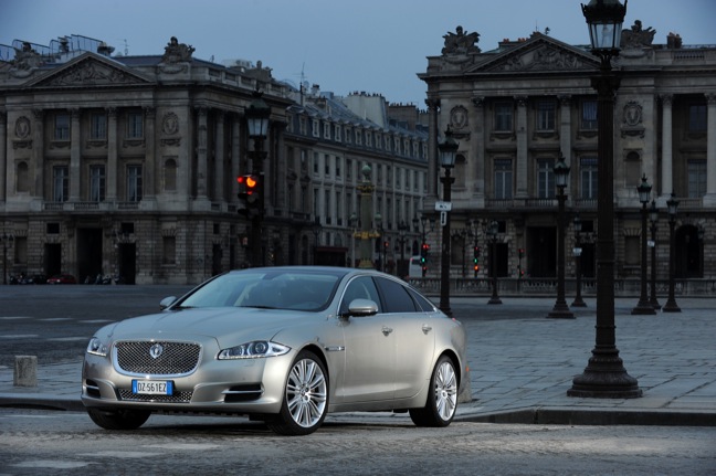 JAGUAR XJ JAGUAR XJ