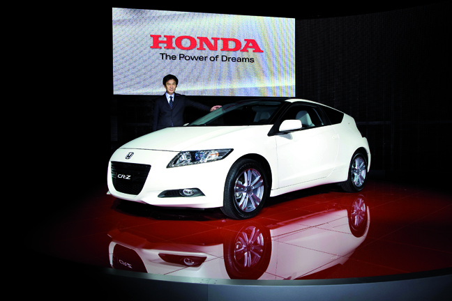 HONDA CR-Z Geneva Motor Show 2010 HONDA CR-Z Geneva Motor Show 2010