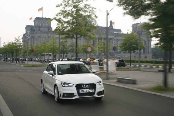 AUDI A1 TEST DRIVE A BERLINO AUDI A1 TEST DRIVE A BERLINO