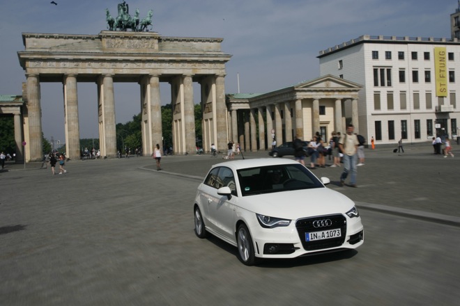 AUDI A1 TEST DRIVE A BERLINO AUDI A1 TEST DRIVE A BERLINO