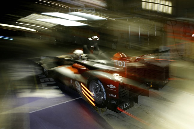 AUDI R15 TDI AUDI R15 TDI