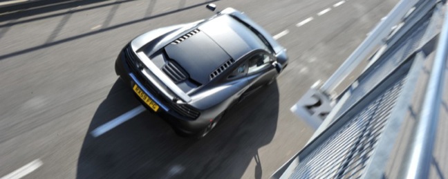 McLarenMP4-12C