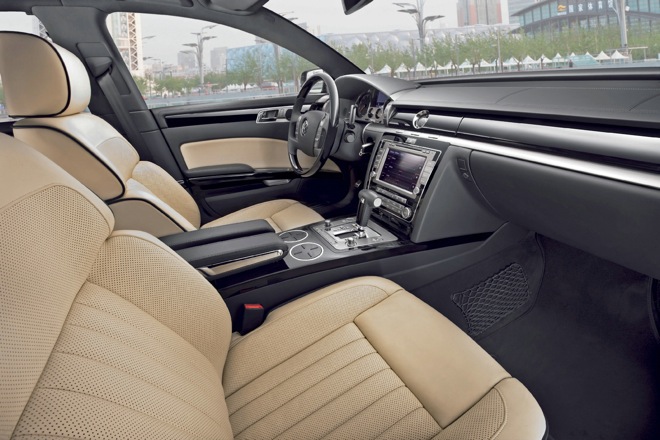 VOLKSWAGEN PHAETON