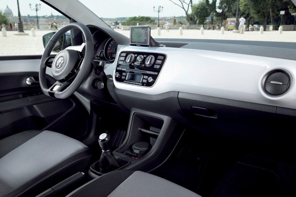 VOLKSWAGEN up!