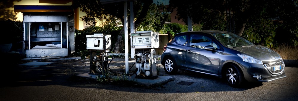 PEUGEOT 208 1.4 DIESEL © mrlukkor 