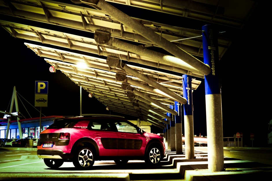 CITROEN C4 CACTUS RIP CURL - Highway ©lucaromanopix