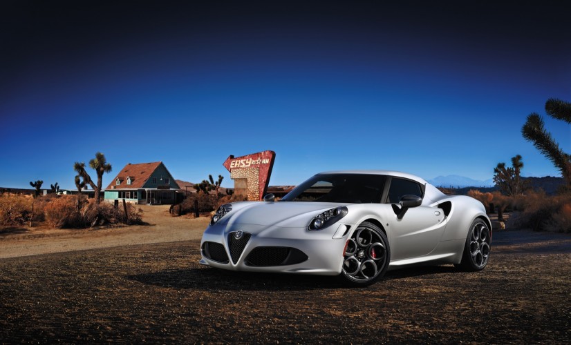 ALFAROMEO 4C