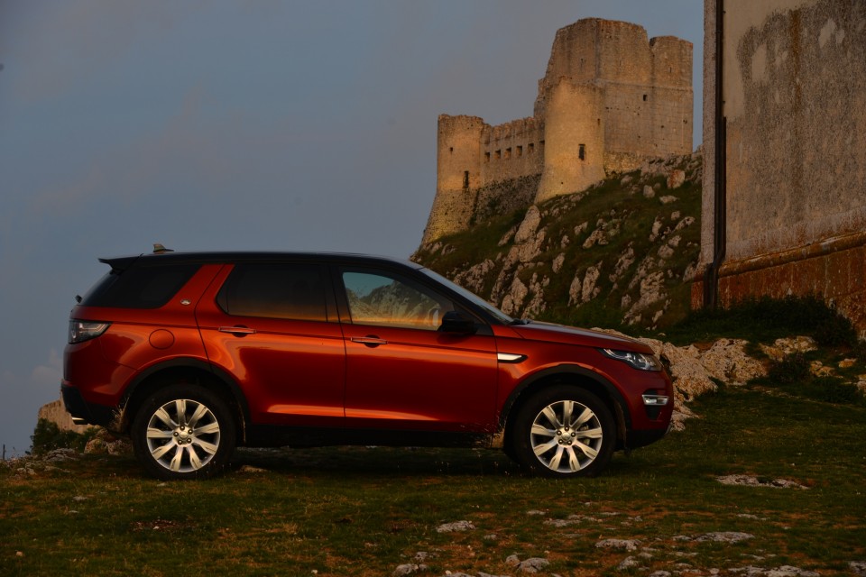 LAND ROVER DISCOVERY SPORT ©lucaromanopix