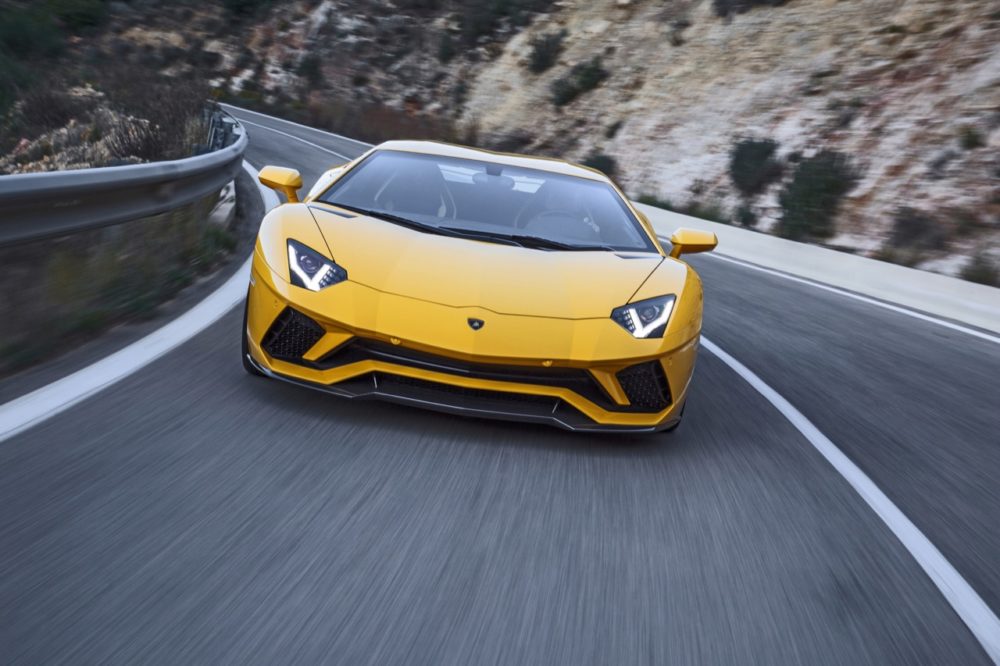 LAMBORGHINI AVENTADOR S - IN TV CON DRIVELIFE PER LE TELEVISIONI DEL 28 GENNAIO