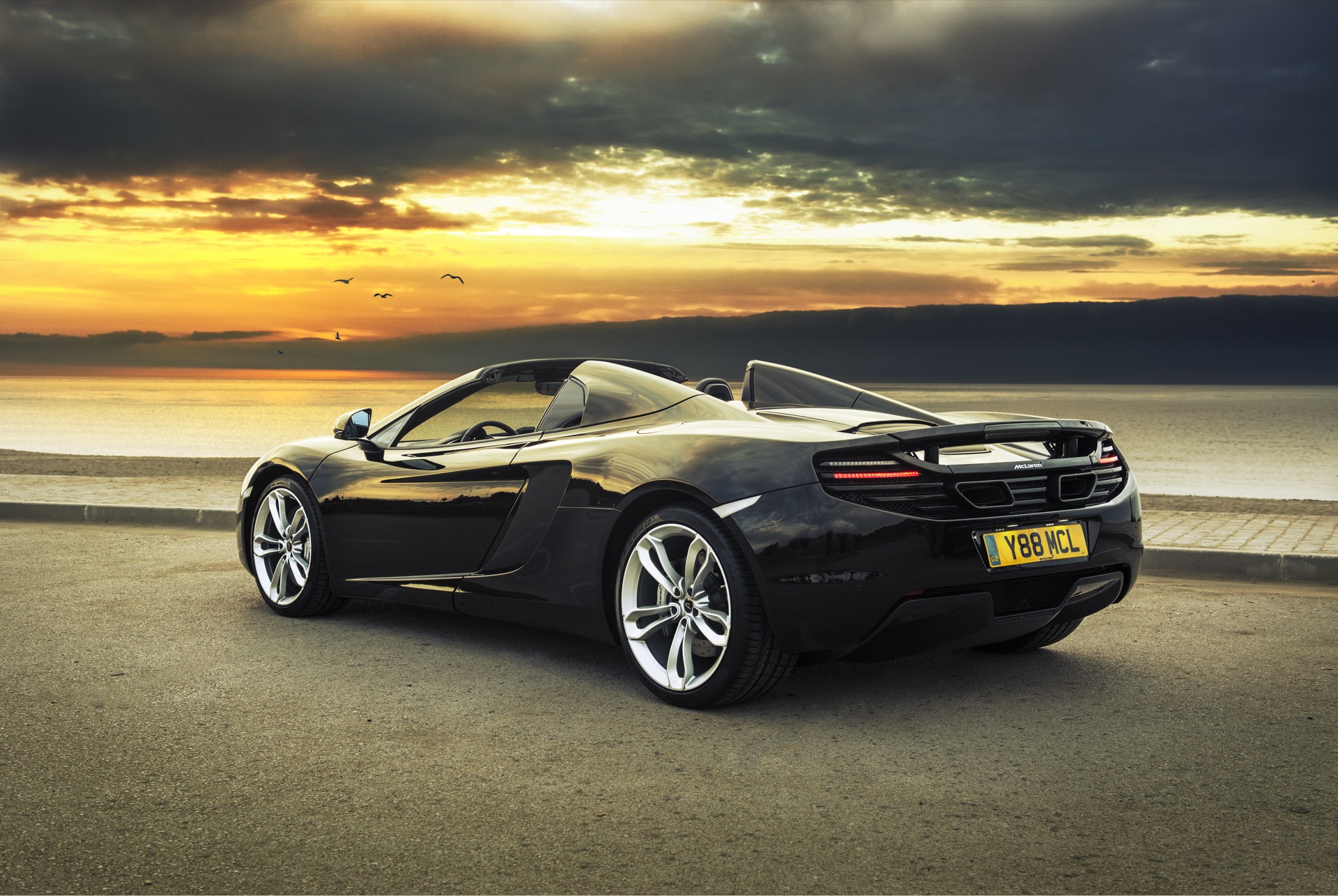 McLaren 12C Spider @ drivelife.it magazine on line EDIZIONE 27 OTTOBRE