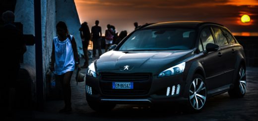 PEUGEOT 508 RXH CARROZZERIA CASTAGNA "FILM LE ISOLE DEL GOLFO DI NAPOLI" - In TV con drivelife del 28 Gennaio