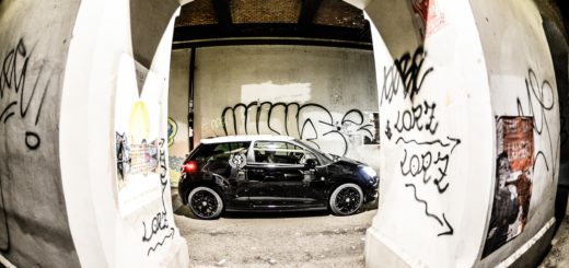 DS 3 CAFÈ RACER. “FILM CITY RIDER”