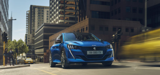 NUOVA PEUGEOT 208 / 06/04/INTV