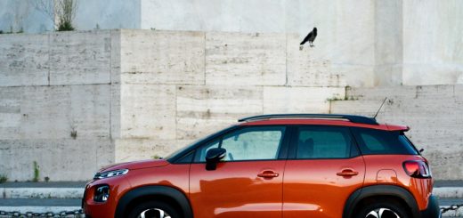 25/05.inTv - COVER STORY: EDIZIONE SPECIALE: “IL GIALLO”, EPISODIO 3, “L’OSSERVATORE”, TEST DRIVE, CITROEN, C3 AIRCROSS 11’27”/START@00’27”