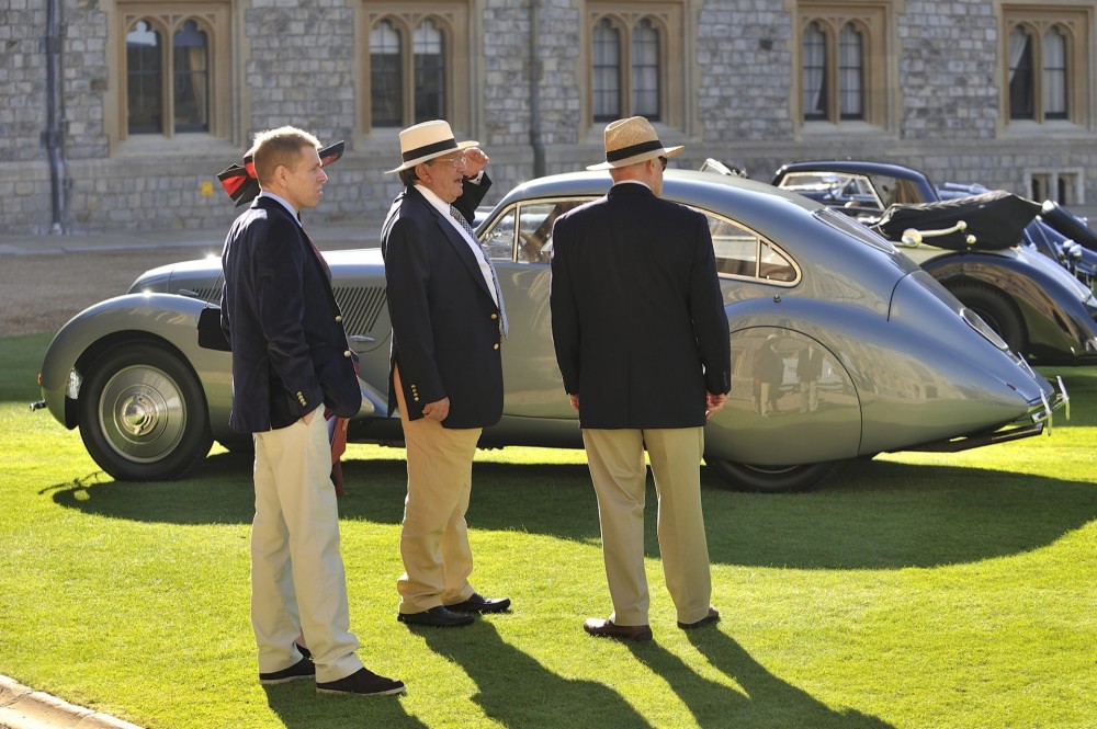 BENTLEY WINDSOR CASTLE at DRIVELIFE MAGAZINE