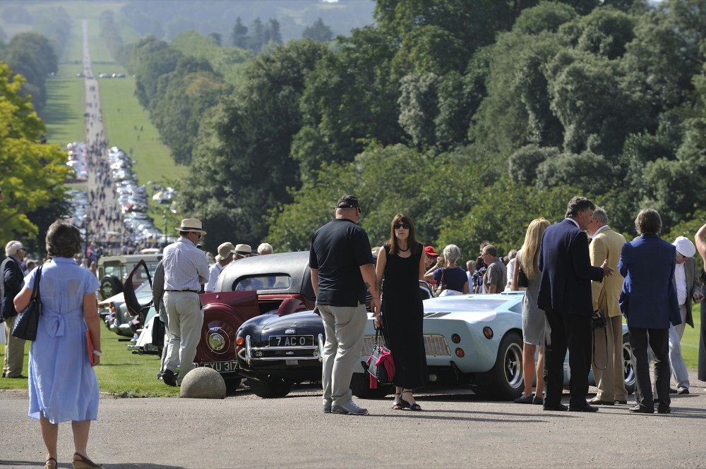BENTLEY WINDSOR CASTLE at DRIVELIFE MAGAZINE