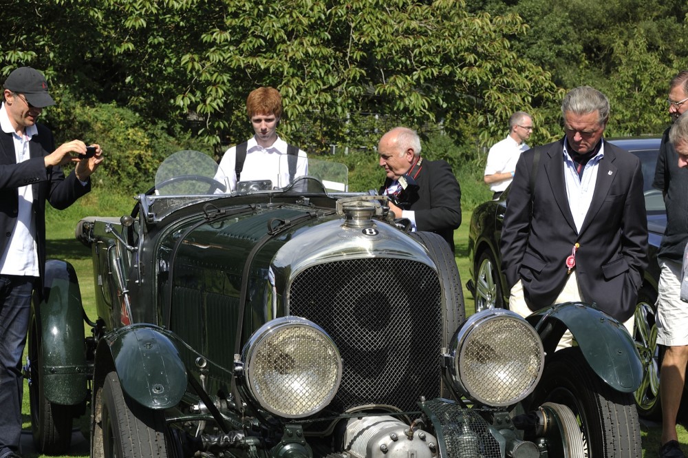 BENTLEY WINDSOR CASTLE at DRIVELIFE MAGAZINE