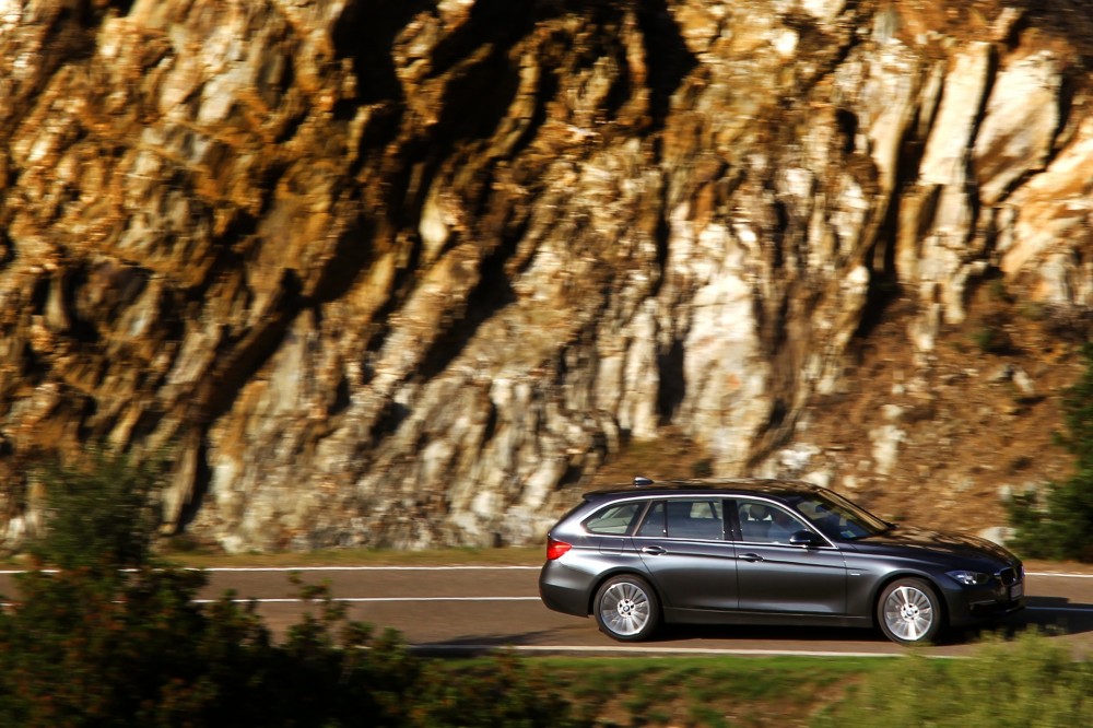 BMW SERIE 3 TOURING @ drivelife magazine copy Orazio Truglio