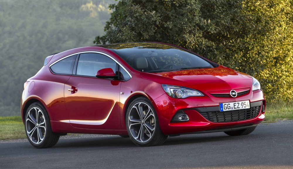 OPEL ASTRA 2013 @ drivelife.it