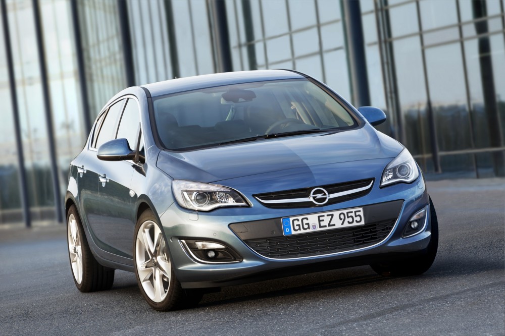 OPEL ASTRA 2013 @ drivelife.it