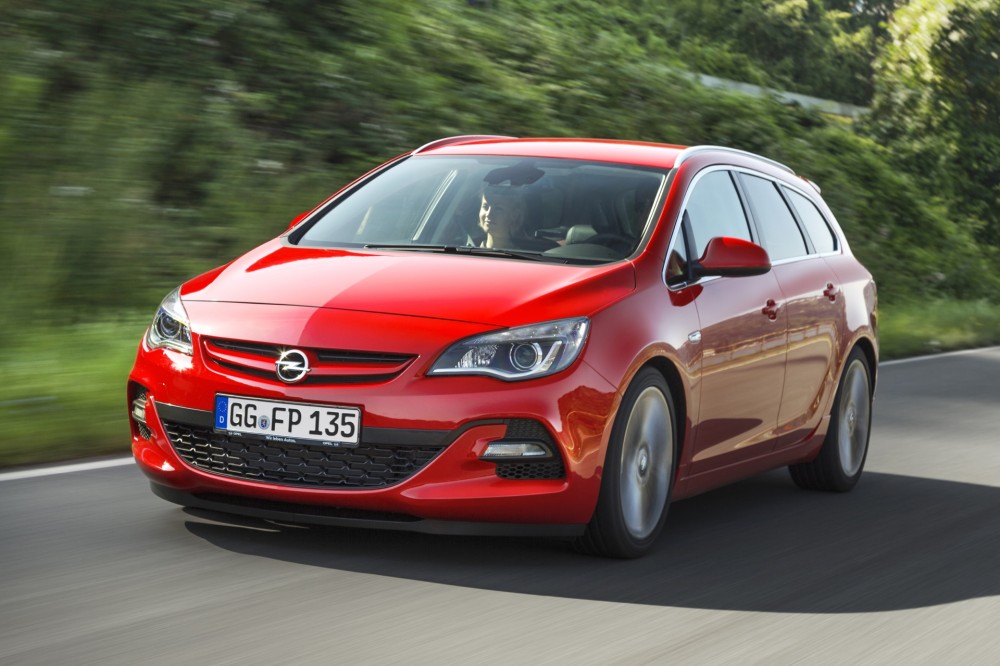 OPEL ASTRA 2013 @ drivelife.it