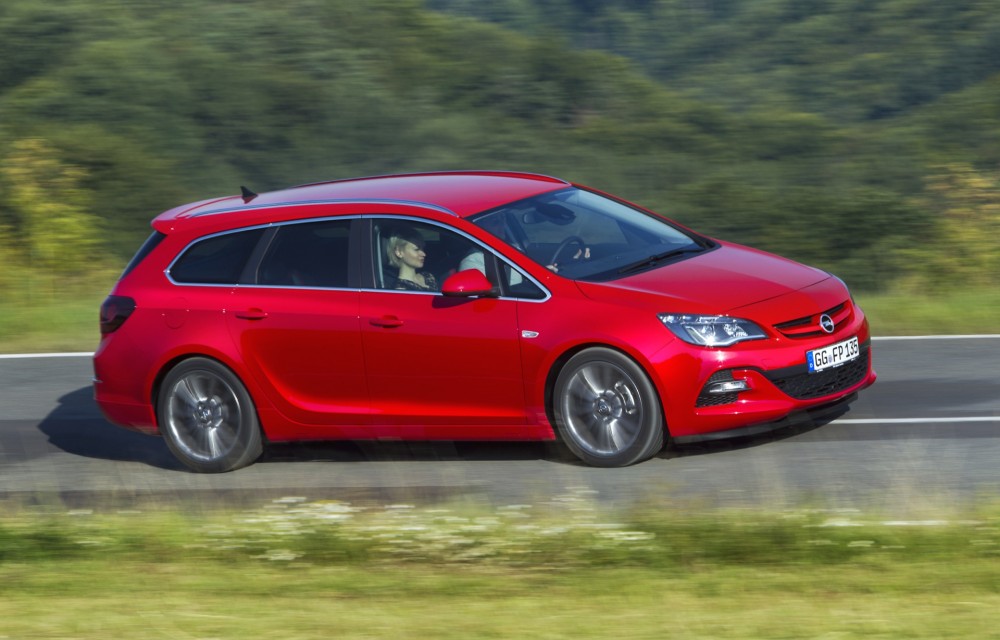 OPEL ASTRA 2013 @ drivelife.it