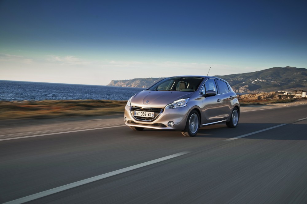 PEUGEOT 208 TESTandFUN @ drivelife magazine