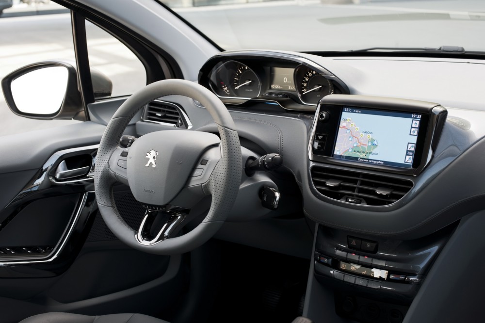 PEUGEOT 208 TESTandFUN @ drivelife magazine