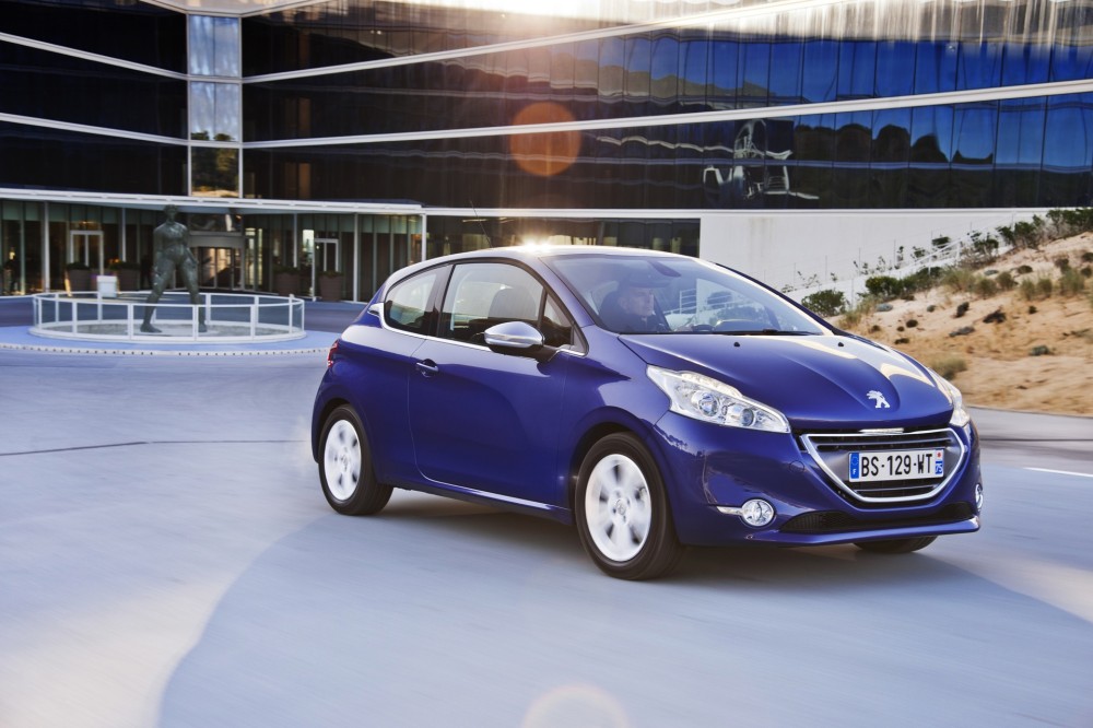 PEUGEOT 208 TESTandFUN @ drivelife magazine