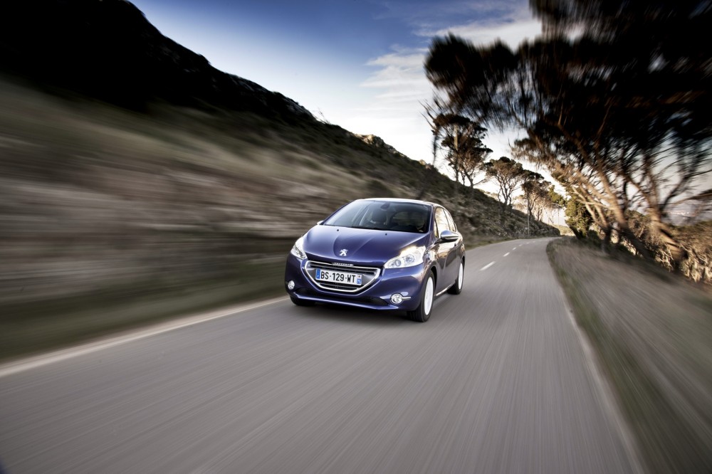 PEUGEOT 208 TESTandFUN @ drivelife magazine