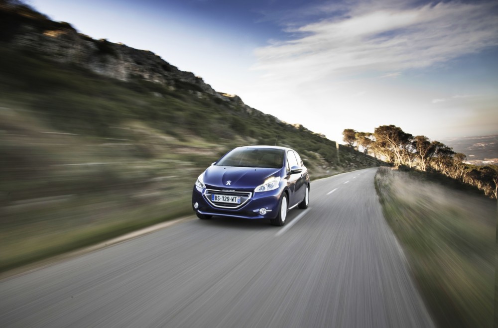 PEUGEOT 208 TESTandFUN @ drivelife magazine