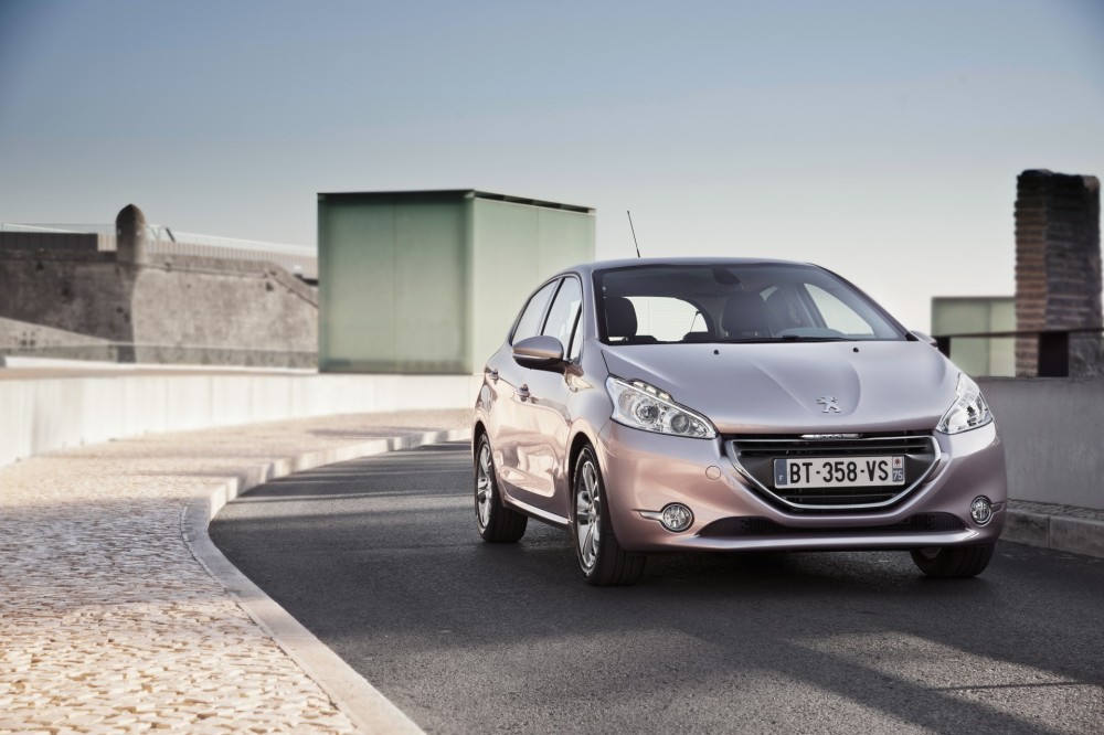PEUGEOT 208 TESTandFUN @ drivelife magazine