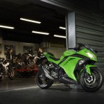 kawasaki-ninja-300-my13 @ drivelife magazine