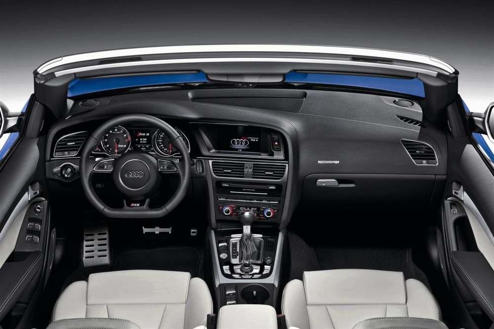 AUDI RS5 CABRIO @ drivelife.it