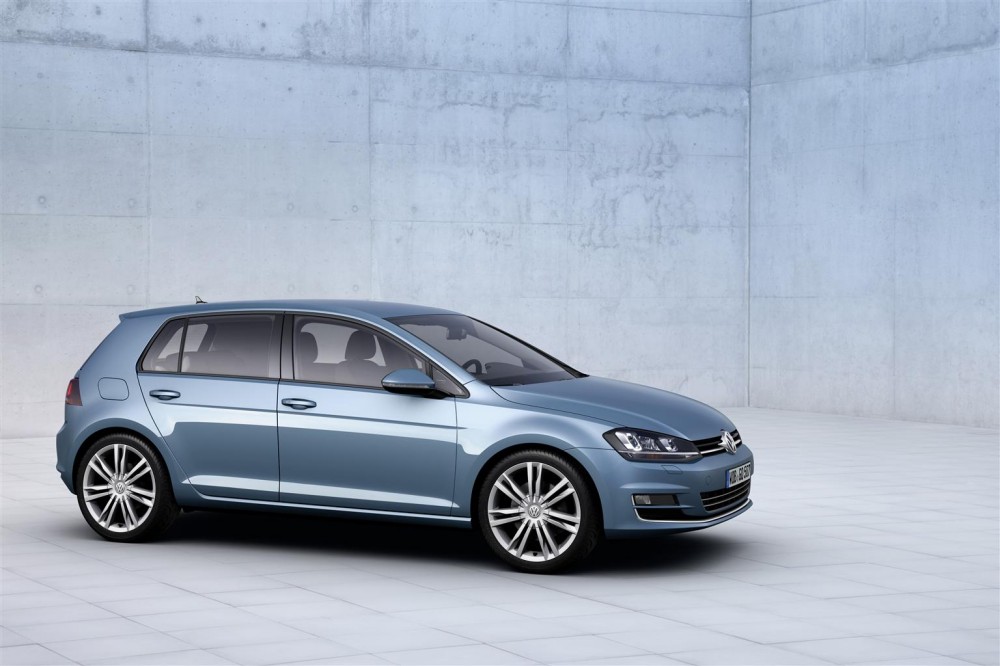 VOLKSWAGEN GOLF VII @ drivelife