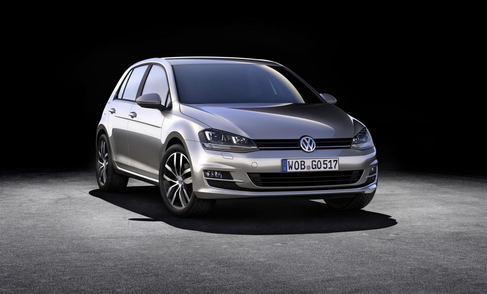VOLKSWAGEN GOLF VII @ drivelife