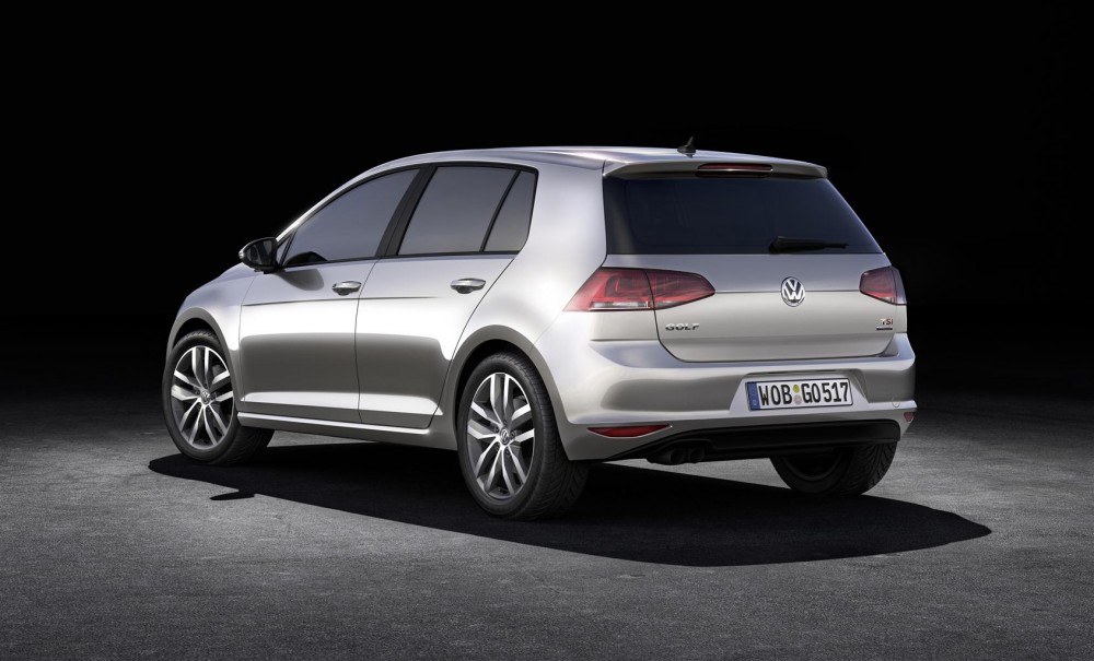 VOLKSWAGEN GOLF VII @ drivelife