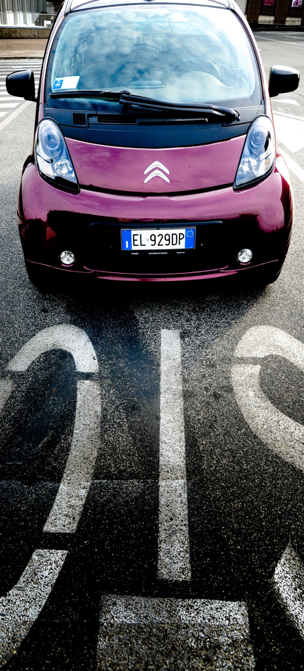 CITROEN C ZERO @ drivelife.it magazine on line copy mrlukkor