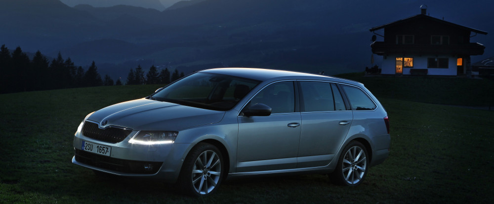 SKODA OCTAVIA COMBI - OGGI E’ PIU’ SNOB ESSERE INTELLIGENTI