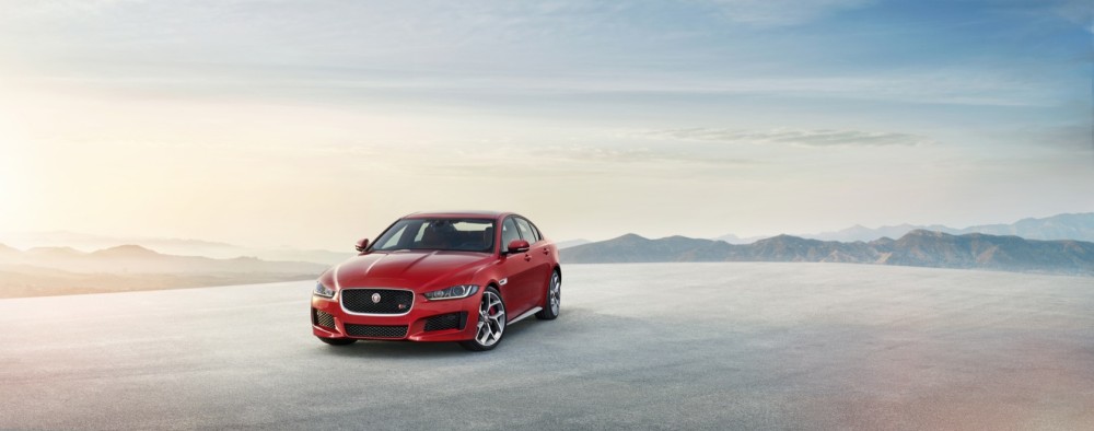 #FEELXE, LA NUOVA JAGUAR XE