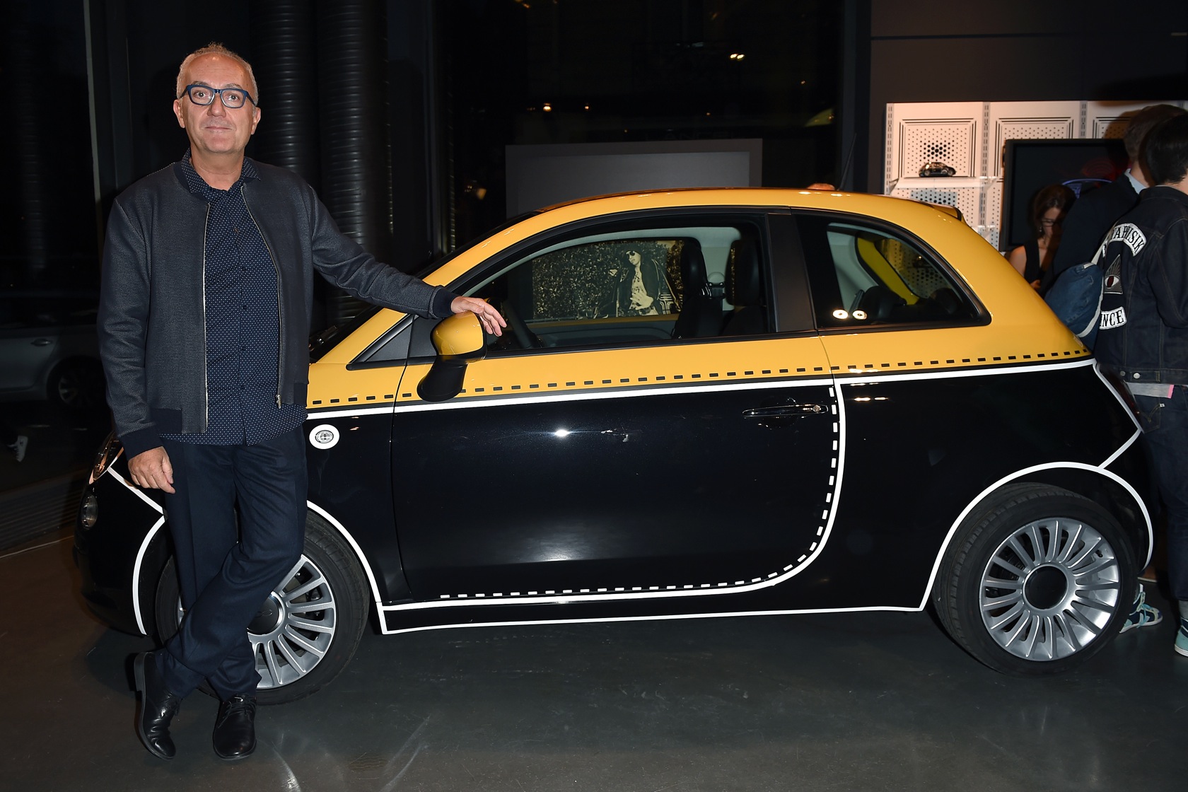 Parigi – COCKTAIL 500 COUTURE – Roberto Giolitto