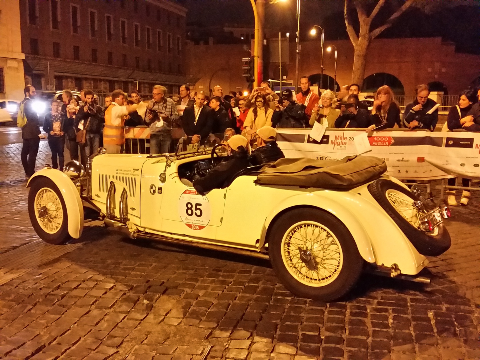 Aston Martin Le Mans 1933 Damian Pozzoli e Juan Manuel Piasco