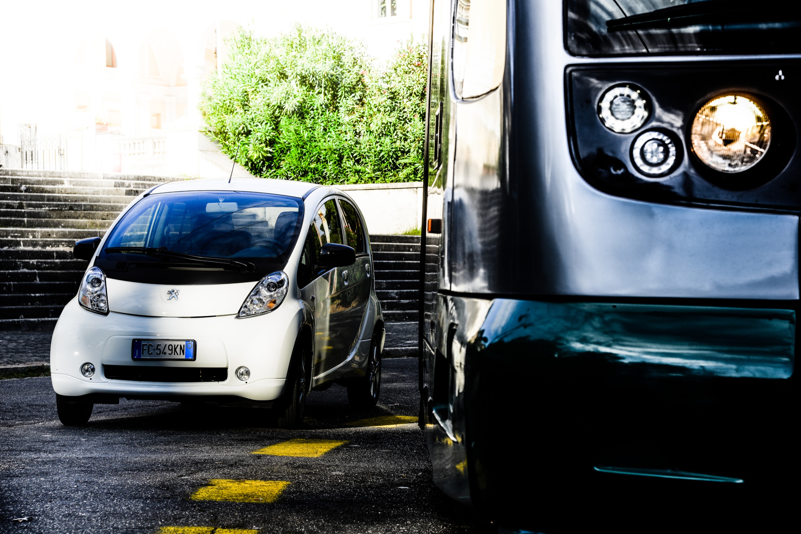 LRPix5-PEUGEOT ION-10