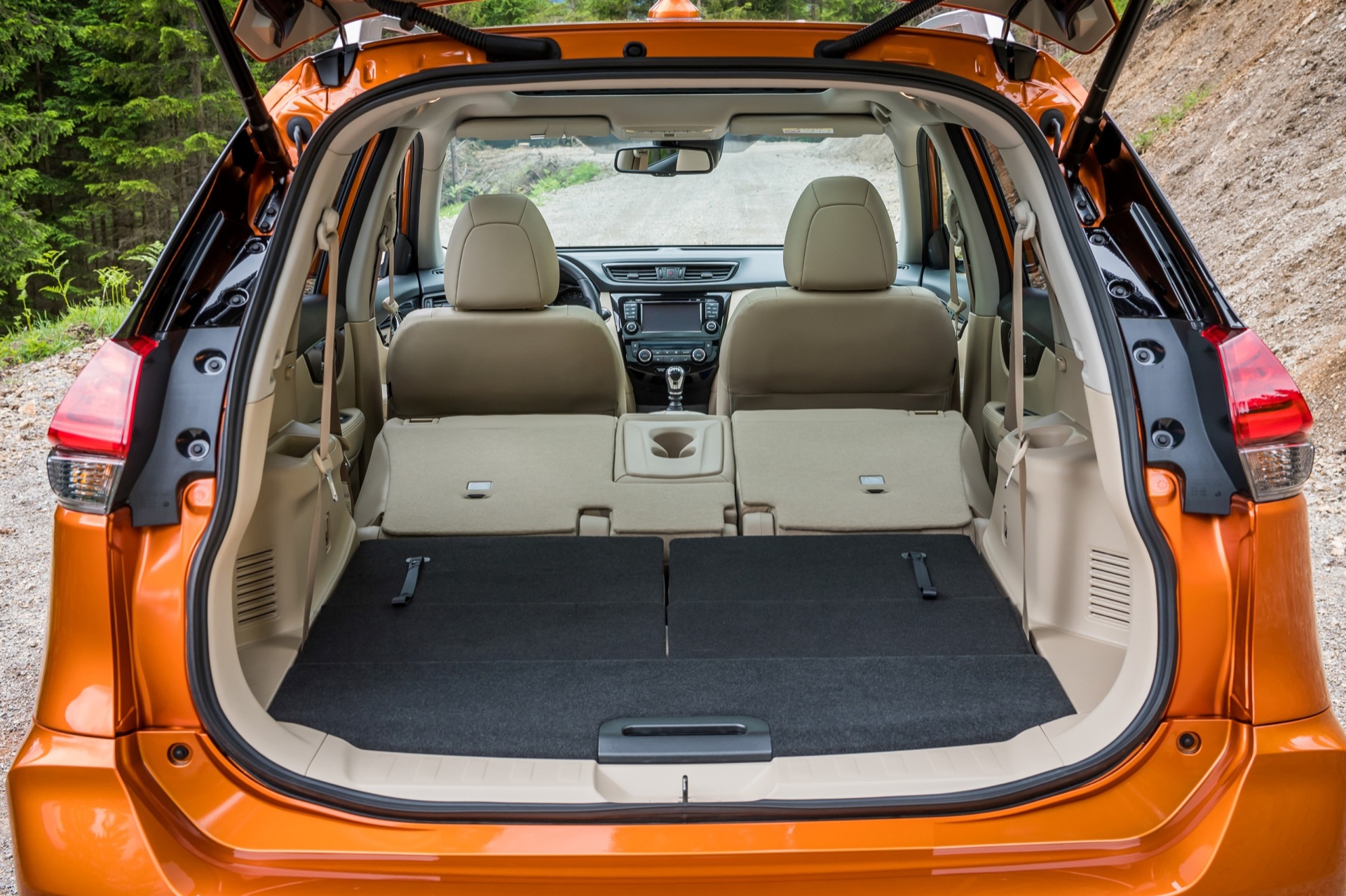 The new Nissan X-Trail: world’s best-selling SUV gets even better with higher-quality enhancements 