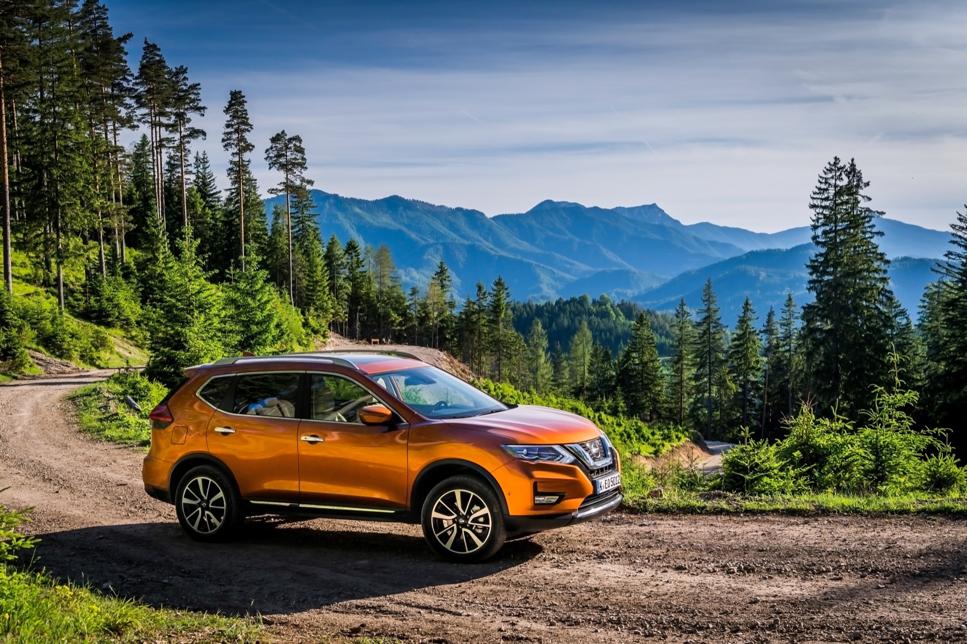The new Nissan X-Trail: world’s best-selling SUV gets even better with higher-quality enhancements 
