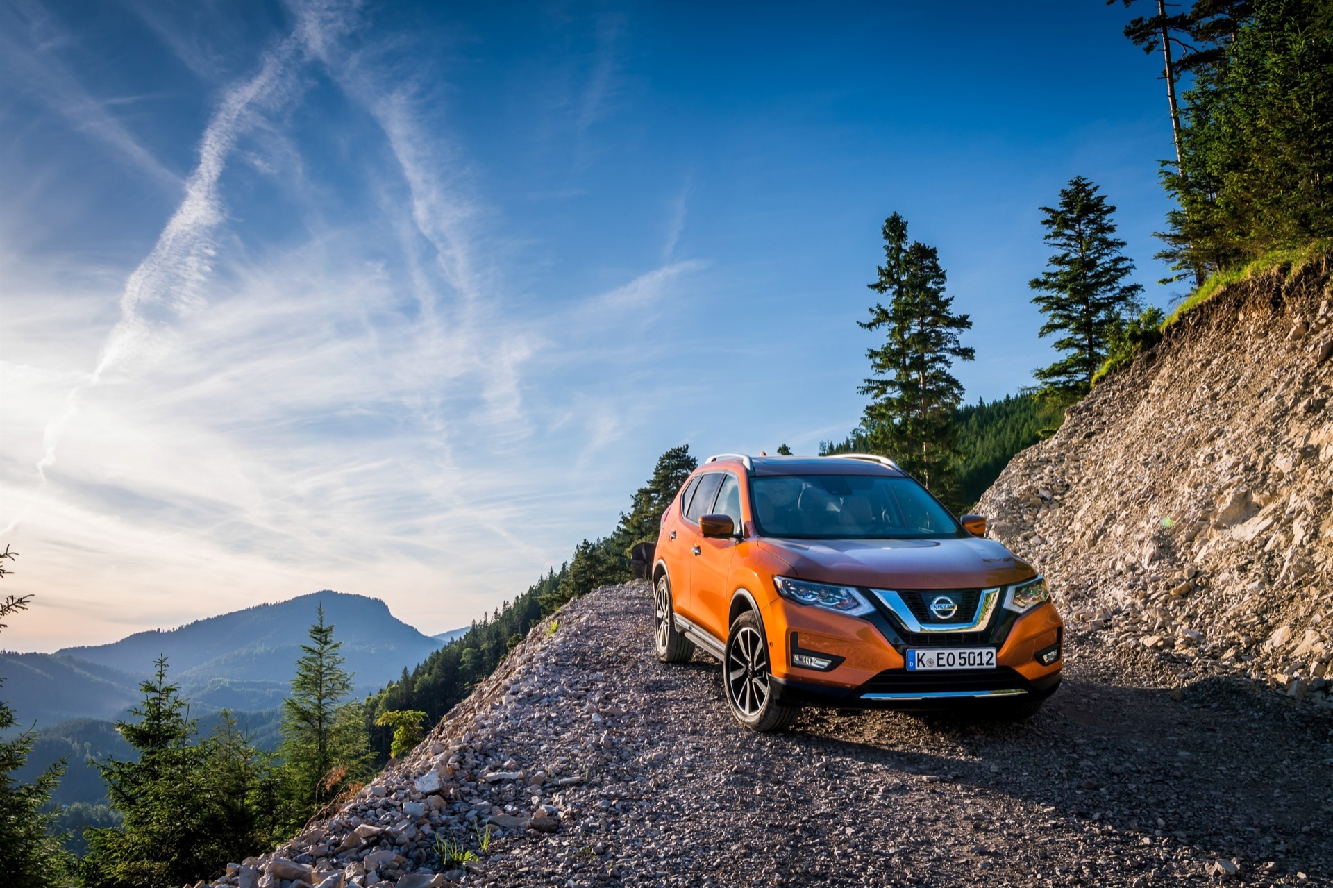 The new Nissan X-Trail: world’s best-selling SUV gets even better with higher-quality enhancements 
