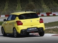 Suzuki SWIFT Sport - Dynamic (25)