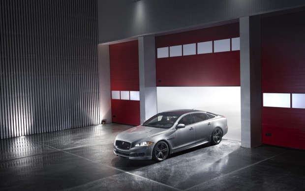DRIVELIFE-JAGUAR-XJR